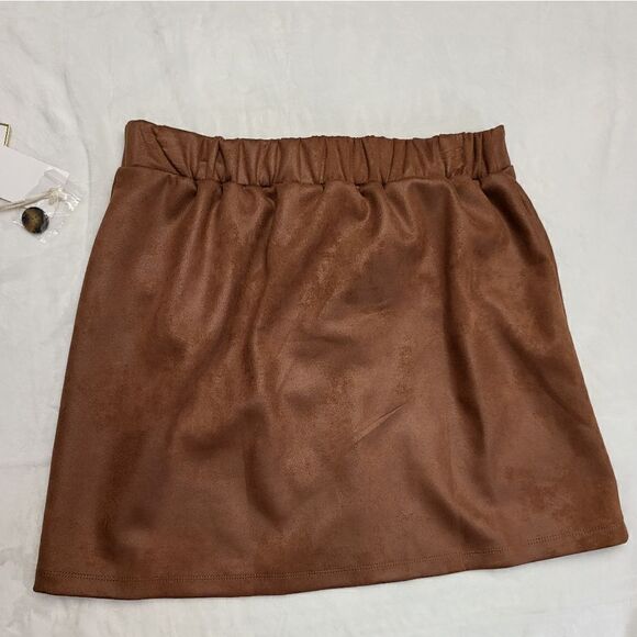 Love & Piece Faux Suede Mini Skirt - Picture 6 of 10